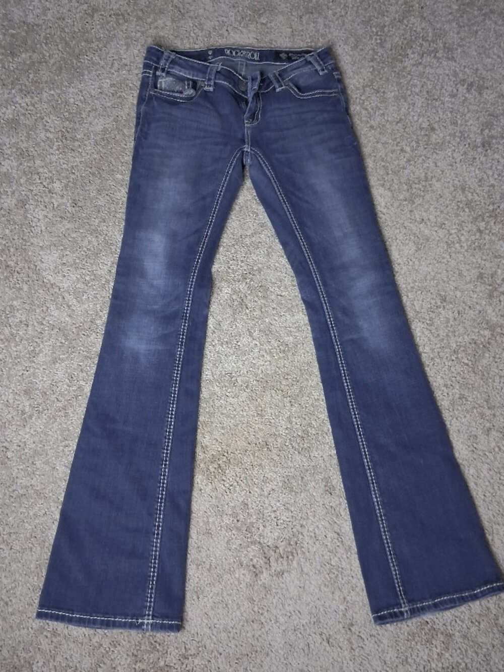 Rock & Roll Cowgirl Jeans Tag 28x36 (Measures 30x34) Extra Long